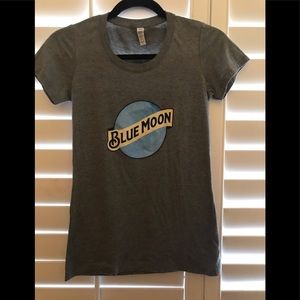 Blue Moon Gray T-Shirt Women’s Size Small / Medium Crewneck Short Sleeve T-Shirt